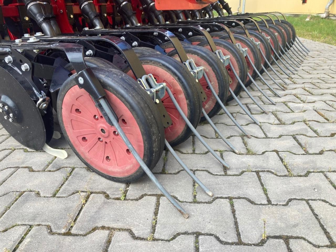 Лизинг на Horsch VERSA 3 KR Horsch VERSA 3 KR: слика 8
