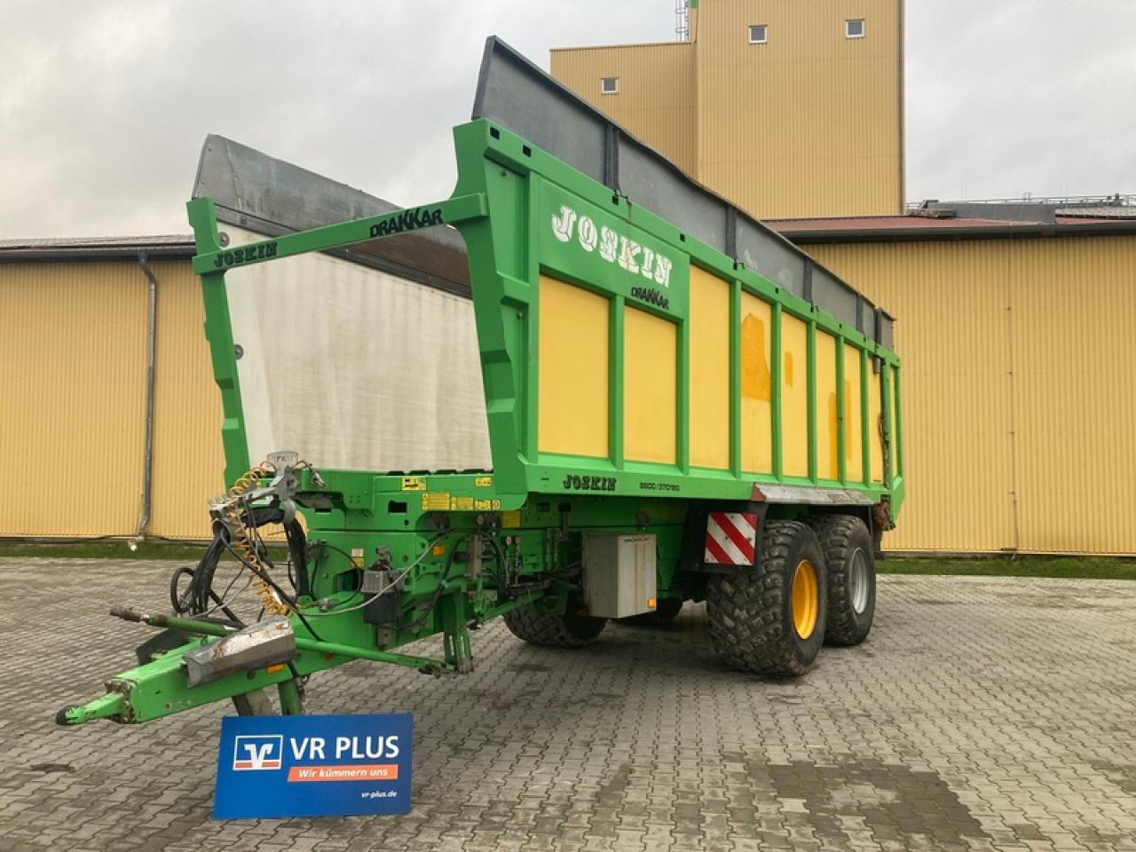 Joskin DRAKKAR 8600/37D180 - Земјоделска приколка за истурање/ Истурач: слика 1 Joskin DRAKKAR 8600/37D180 - Земјоделска приколка за истурање/ Истурач: слика 1