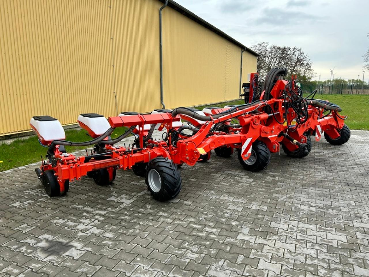 Kuhn MAXIMA 3RXLE - Прецизна машина за сеење: слика 5 Kuhn MAXIMA 3RXLE - Прецизна машина за сеење: слика 5