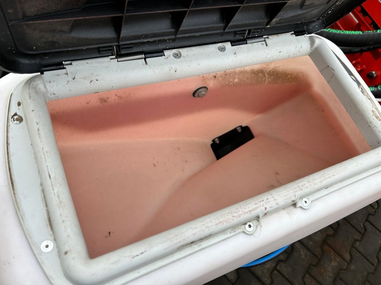 Лизинг на Kuhn MAXIMA 3RXLE Kuhn MAXIMA 3RXLE: слика 8