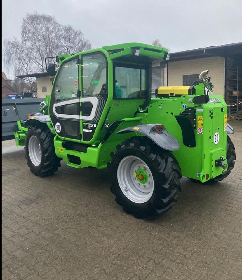 Merlo TF35.11TT - Телескопски ракувач: слика 4 Merlo TF35.11TT - Телескопски ракувач: слика 4