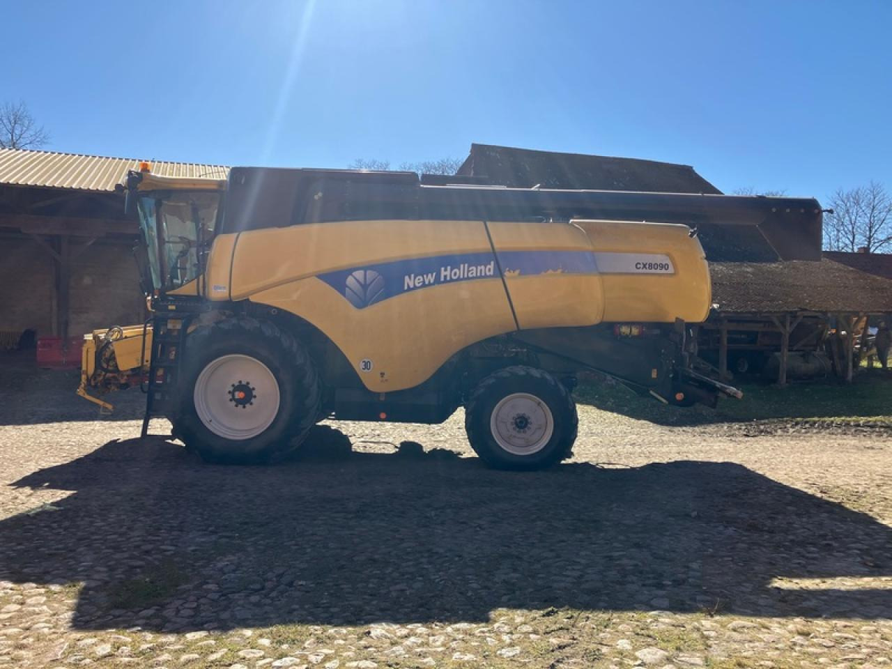 New Holland CX 8090 ALLRAD - Комбајн: слика 2 New Holland CX 8090 ALLRAD - Комбајн: слика 2