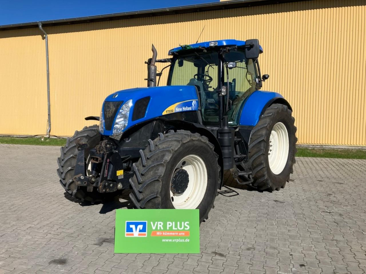 New Holland T7030 // GPS STARFIRE 6000 - Трактор: слика 1 New Holland T7030 // GPS STARFIRE 6000 - Трактор: слика 1