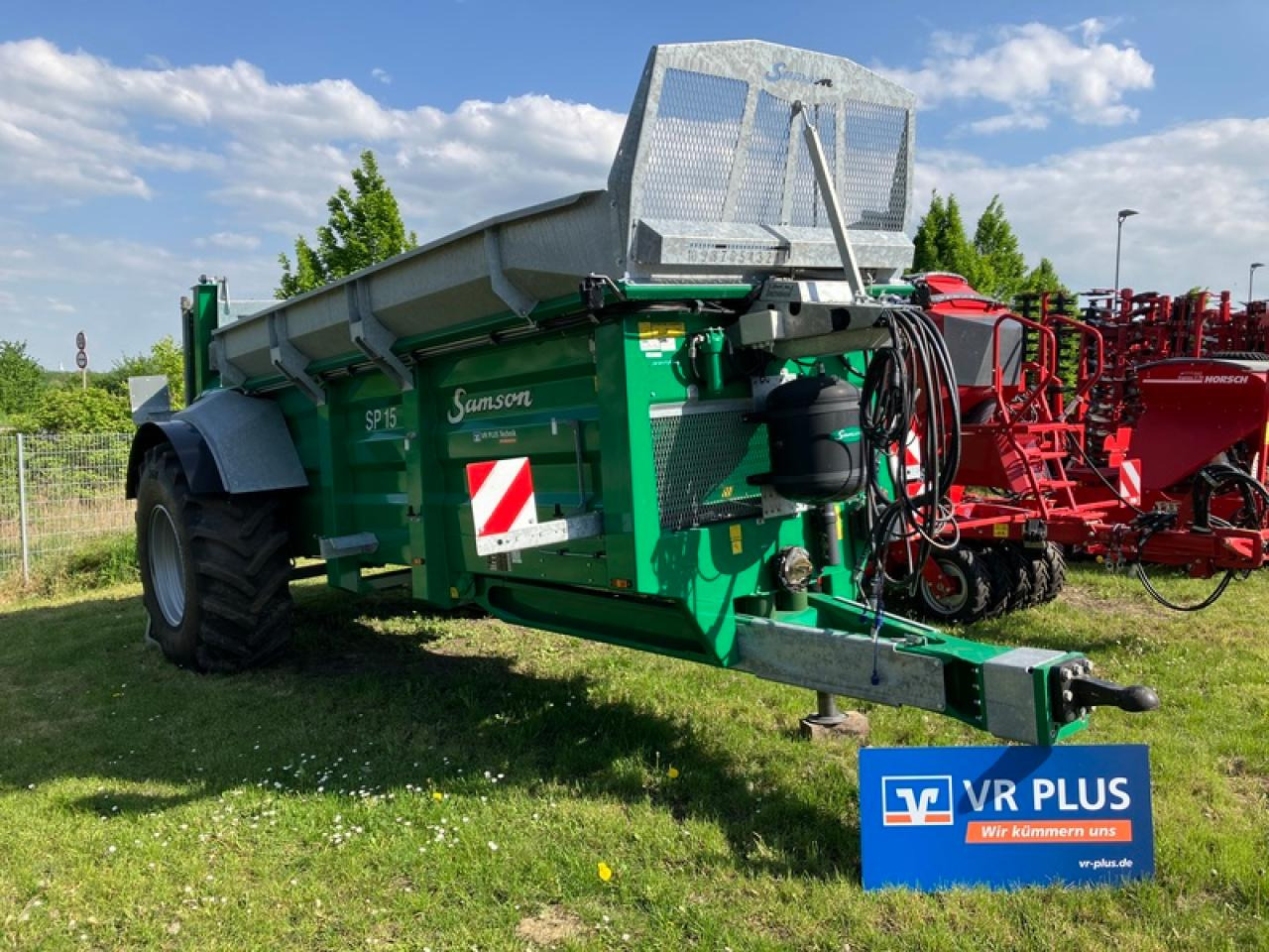 Samson SP 15 BPW AKTION - Распрскувач на арско ѓубриво: слика 1 Samson SP 15 BPW AKTION - Распрскувач на арско ѓубриво: слика 1