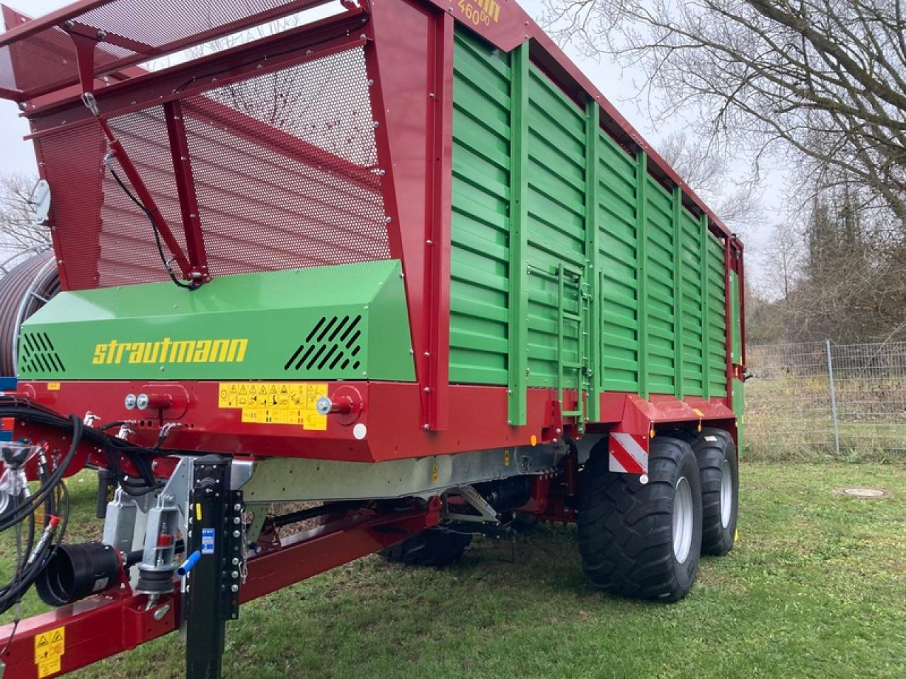 Strautmann GIGA 4602 DO - Земјоделска приколка за истурање/ Истурач: слика 1 Strautmann GIGA 4602 DO - Земјоделска приколка за истурање/ Истурач: слика 1