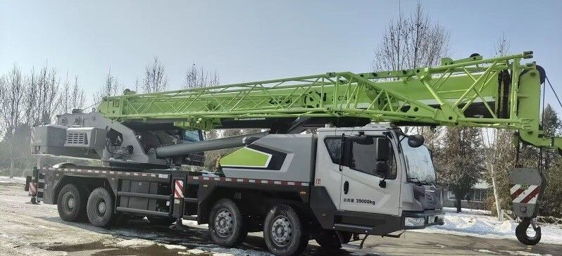 Zoomlion ZTC350 ZTC250 ZTC550 ZTC1000 - Мобилен кран: слика 2 Zoomlion ZTC350 ZTC250 ZTC550 ZTC1000 - Мобилен кран: слика 2