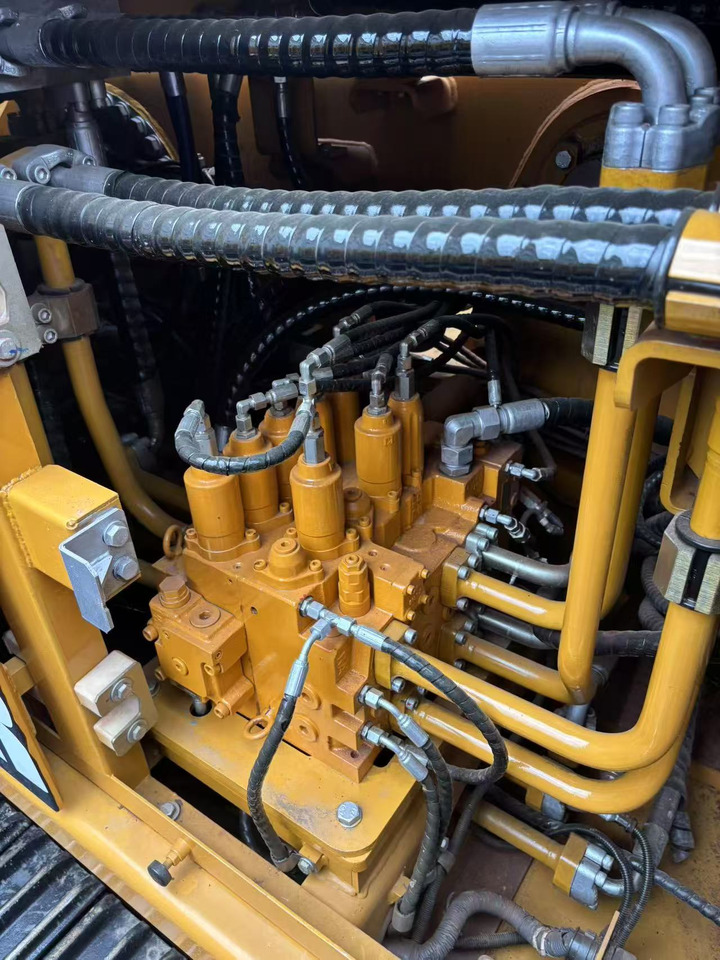 Насочен насложувач sany xcmg zoomlion: слика 13