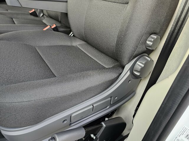 FIAT Ducato 35 140 L2H2 Voll-LED 260° 7''TFT Kamera... - Товарно комбе: слика 2 FIAT Ducato 35 140 L2H2 Voll-LED 260° 7''TFT Kamera... - Товарно комбе: слика 2