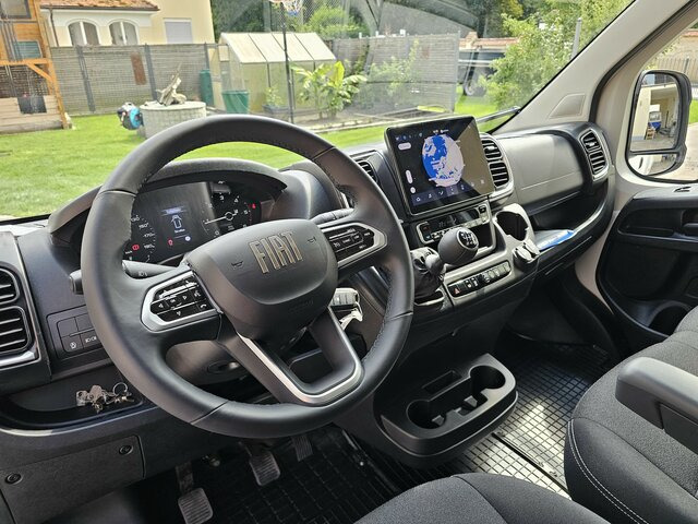 FIAT Ducato MAXI 35 180 Koffer 4,9 Seitentüre LED - Комбе фургон: слика 4 FIAT Ducato MAXI 35 180 Koffer 4,9 Seitentüre LED - Комбе фургон: слика 4