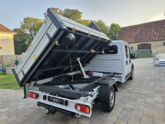 FIAT Ducato MAXI Serie 9.2 2025 DOKA 3-Seitenkiipper... - Кипер: слика 2 FIAT Ducato MAXI Serie 9.2 2025 DOKA 3-Seitenkiipper... - Кипер: слика 2