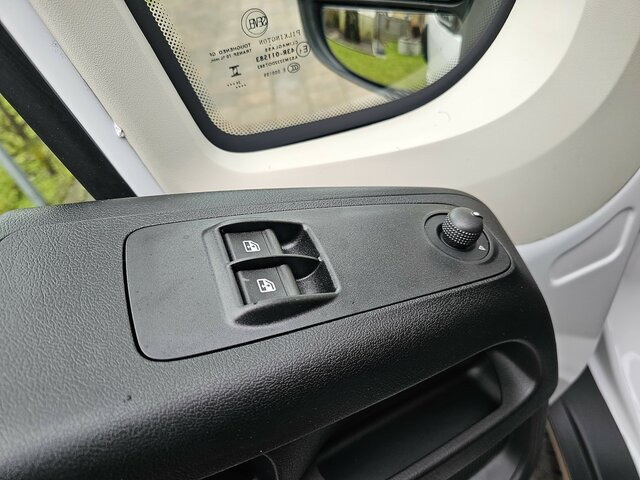 FIAT Ducato MAXI Serie 9.2 2025 DOKA 3-Seitenkiipper... - Кипер: слика 4 FIAT Ducato MAXI Serie 9.2 2025 DOKA 3-Seitenkiipper... - Кипер: слика 4