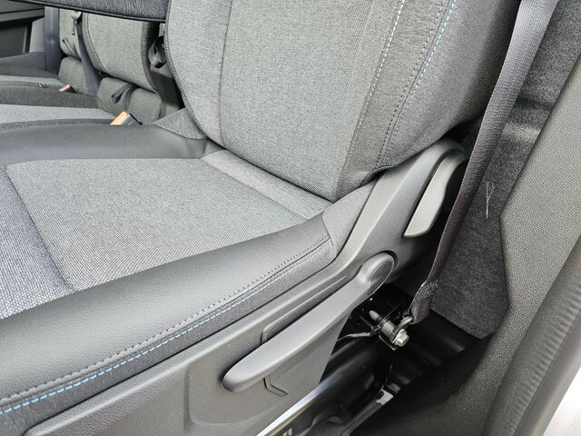RENAULT Master L2H2 170 Neues Modell 10'' Navi Kamera - Товарно комбе: слика 2 RENAULT Master L2H2 170 Neues Modell 10'' Navi Kamera - Товарно комбе: слика 2