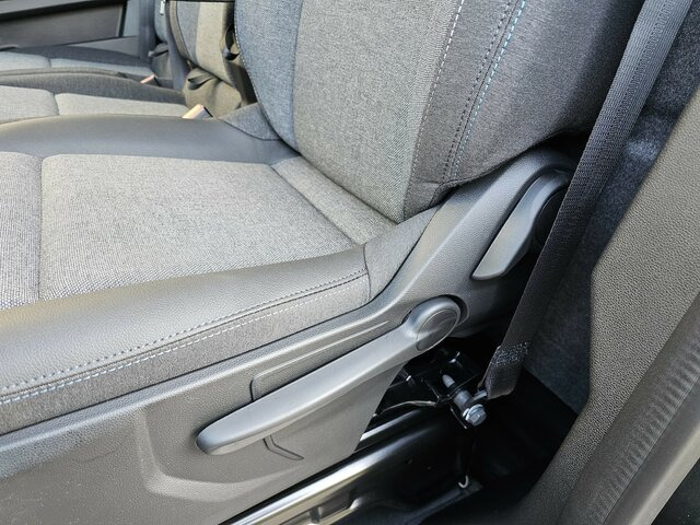 RENAULT Master L2H2 170 Neues Modell 10'' Navi Kamera... - Товарно комбе: слика 2 RENAULT Master L2H2 170 Neues Modell 10'' Navi Kamera... - Товарно комбе: слика 2