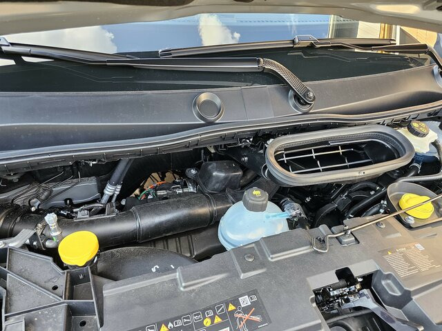 Нов Товарно комбе RENAULT Master L3H2 170 Neues Modell 10'' Navi Kamera: слика 11
