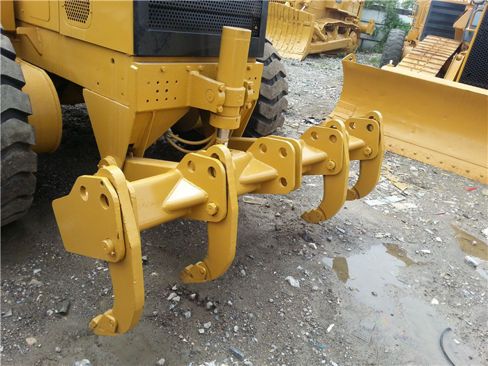 Порамнувач CAT 140H Grader: слика 6 Порамнувач CAT 140H Grader: слика 6