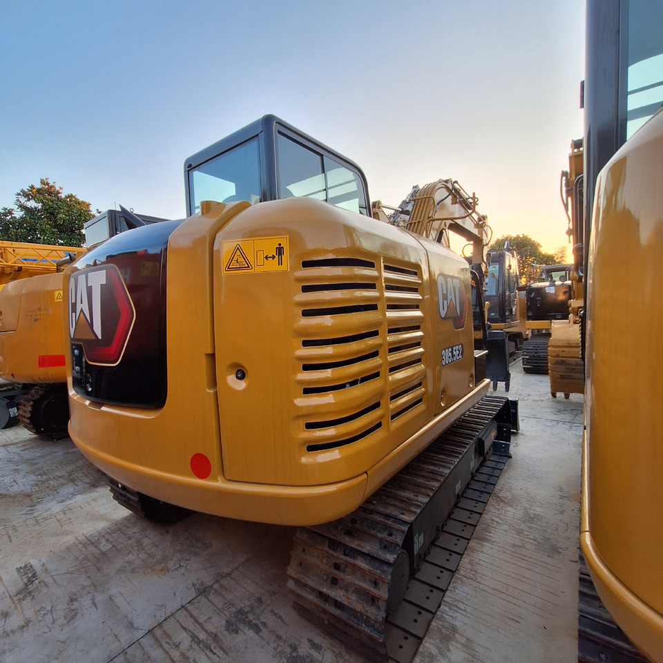 CAT 305.5E2 Excavator - Багер гасеничар: слика 3 CAT 305.5E2 Excavator - Багер гасеничар: слика 3