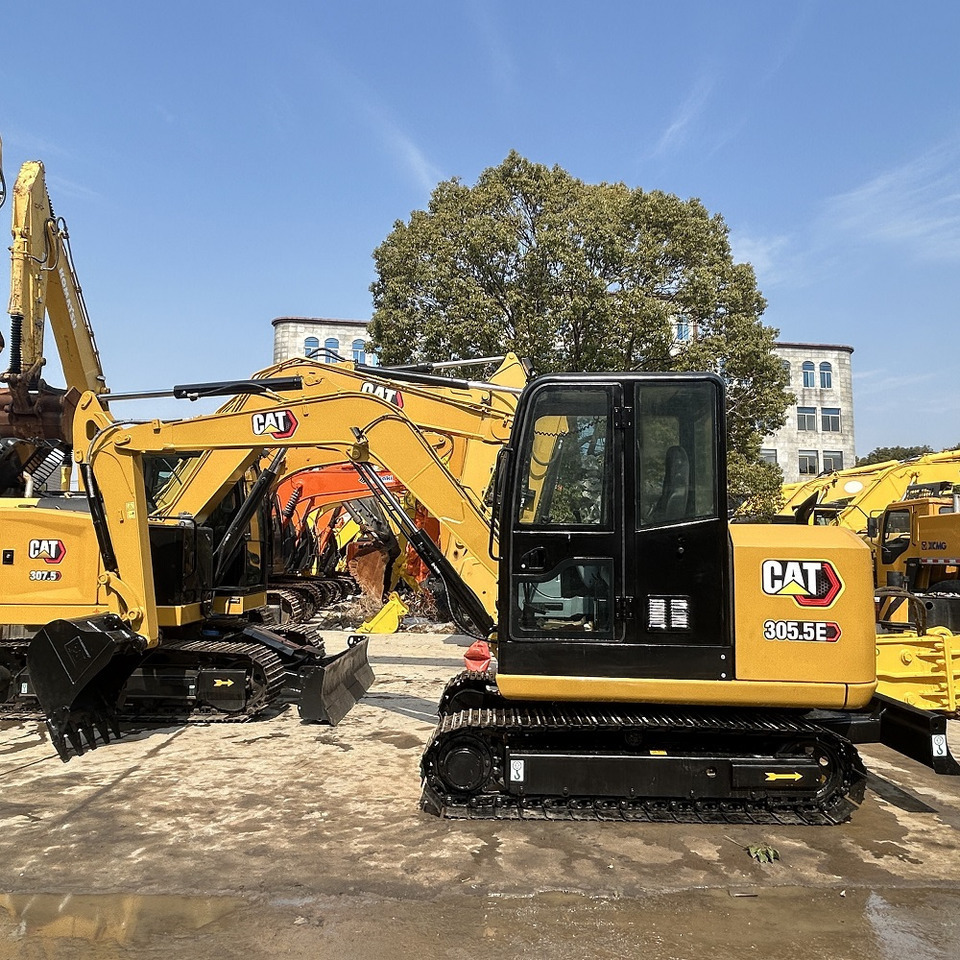CAT 305.5E2 Excavator - Багер гасеничар: слика 2 CAT 305.5E2 Excavator - Багер гасеничар: слика 2