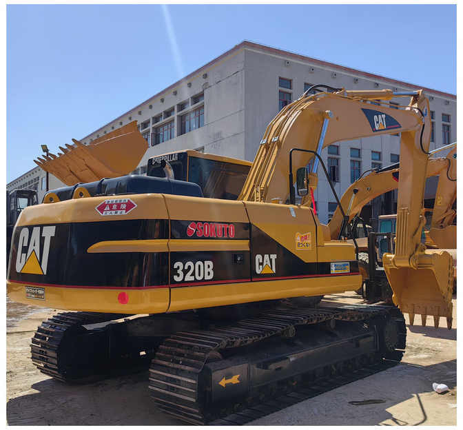CAT 320B Excavator - Багер гасеничар: слика 1 CAT 320B Excavator - Багер гасеничар: слика 1
