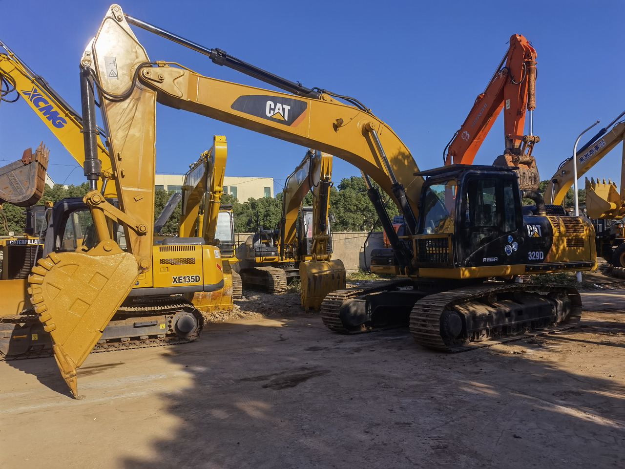 CAT 329D Excavator - Багер гасеничар: слика 2 CAT 329D Excavator - Багер гасеничар: слика 2