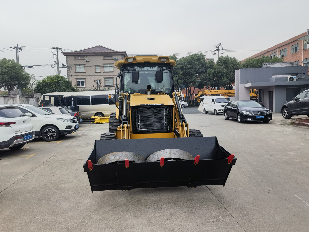 CAT 420F Backhoe Loader - Ровокопач: слика 4 CAT 420F Backhoe Loader - Ровокопач: слика 4
