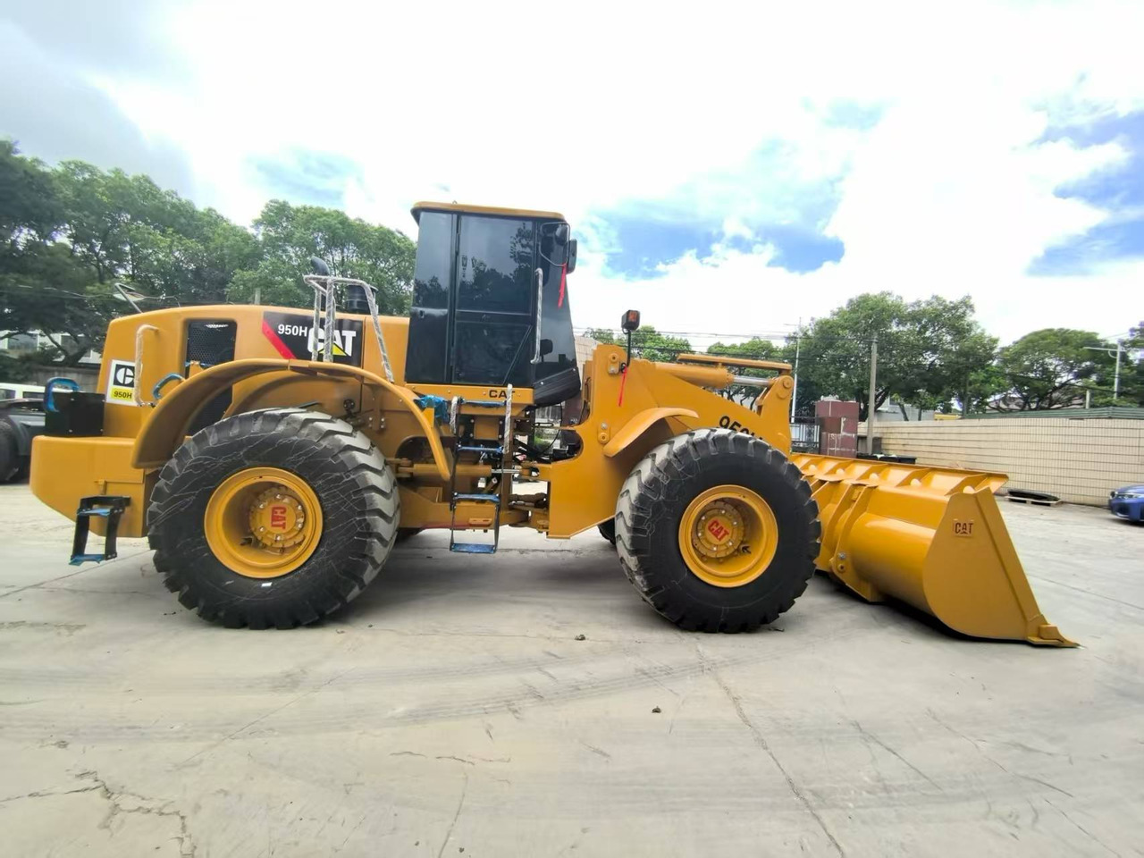 CAT 950H - Натоварувач на тркала: слика 2 CAT 950H - Натоварувач на тркала: слика 2