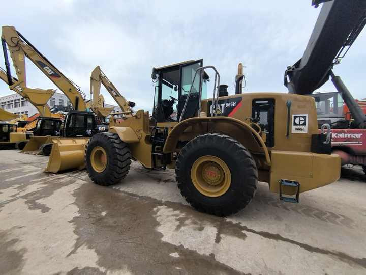 CAT 966H - Натоварувач на тркала: слика 1 CAT 966H - Натоварувач на тркала: слика 1