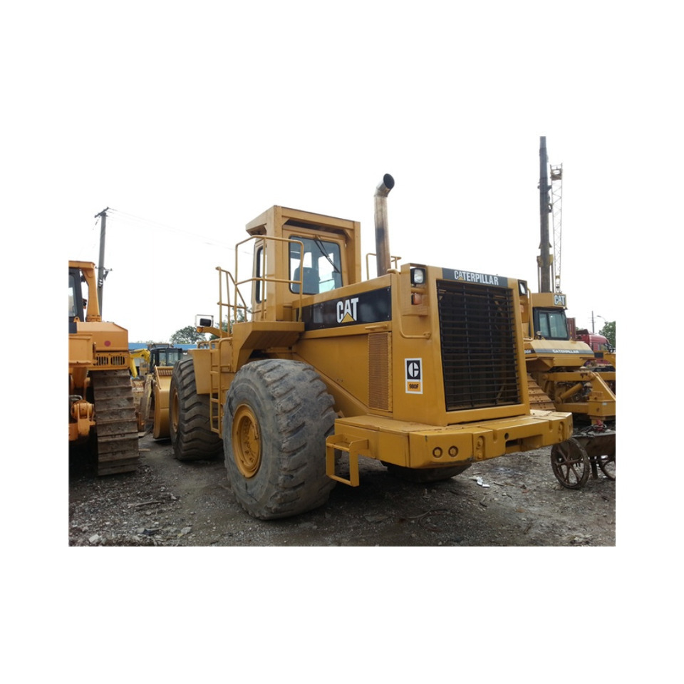 CAT 980F - Натоварувач на тркала: слика 3 CAT 980F - Натоварувач на тркала: слика 3