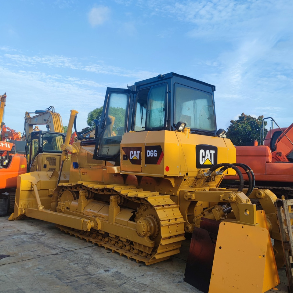 CAT D6G Bulldozer - Булдожер: слика 4 CAT D6G Bulldozer - Булдожер: слика 4