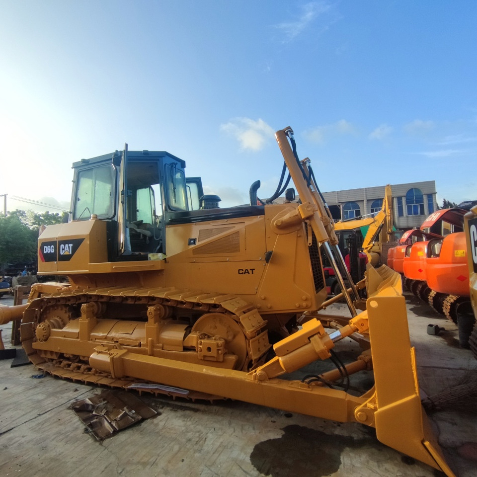 CAT D6G Bulldozer - Булдожер: слика 5 CAT D6G Bulldozer - Булдожер: слика 5