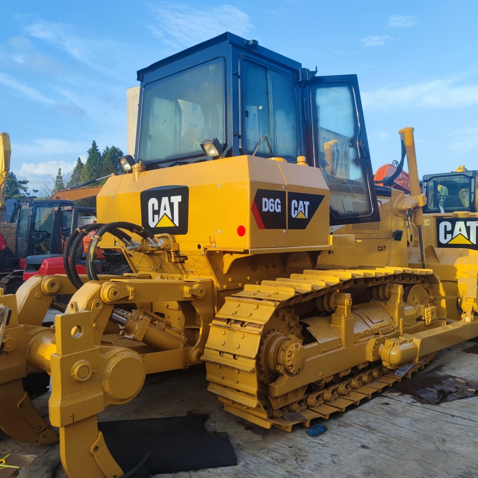 CAT D6G Bulldozer - Булдожер: слика 4 CAT D6G Bulldozer - Булдожер: слика 4