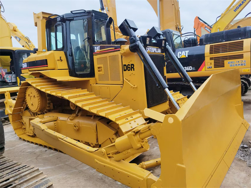 CAT D6R Bulldozer - Булдожер: слика 4 CAT D6R Bulldozer - Булдожер: слика 4