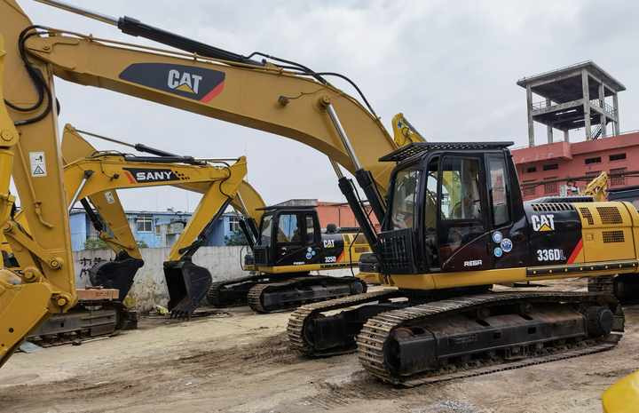 Cheap Original Japan Made 30 ton Used caterpillar 336 336DL CAT336D2 second hand Excavator for sale - Багер: слика 2 Cheap Original Japan Made 30 ton Used caterpillar 336 336DL CAT336D2 second hand Excavator for sale - Багер: слика 2