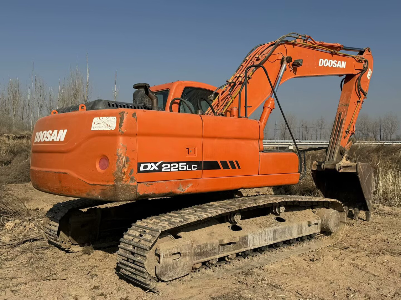 DOOSAN Doosan DX225LC Crawler excavator - Багер гасеничар: слика 3 DOOSAN Doosan DX225LC Crawler excavator - Багер гасеничар: слика 3
