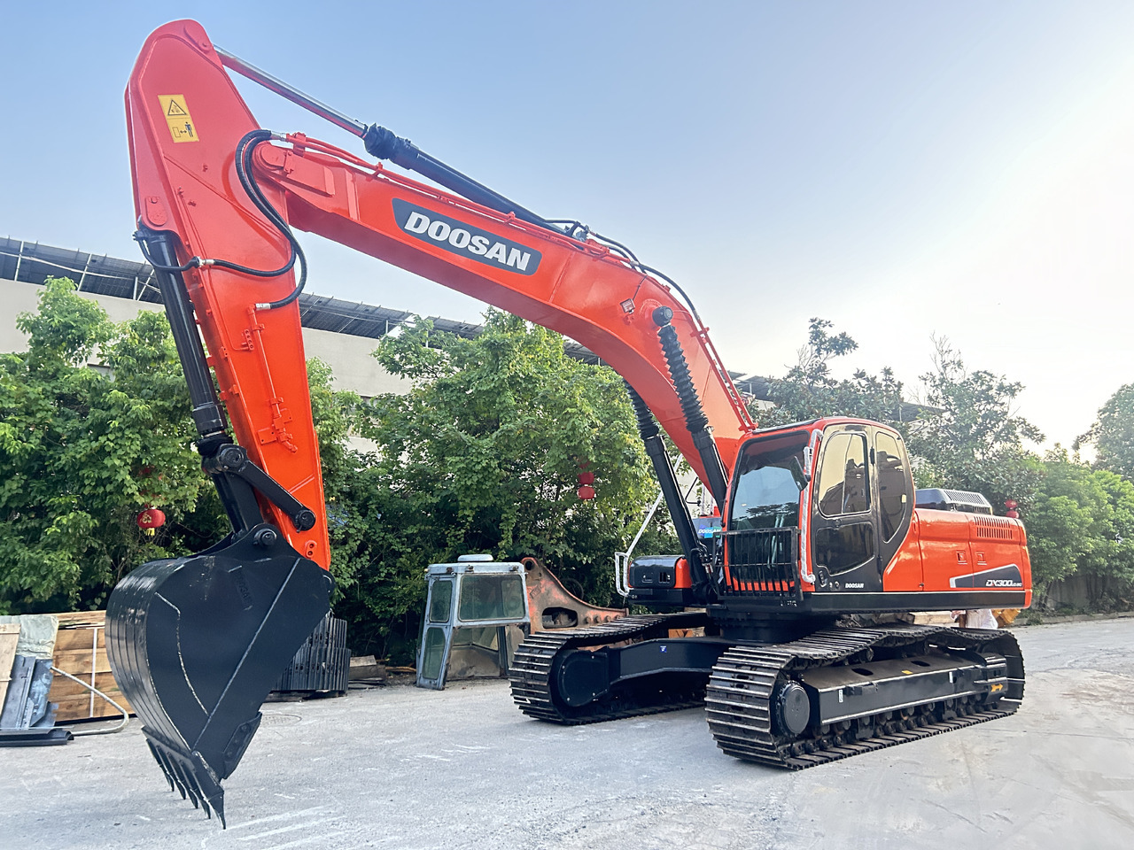Doosan DX300LC Crawler Excavator - Багер гасеничар: слика 2 Doosan DX300LC Crawler Excavator - Багер гасеничар: слика 2