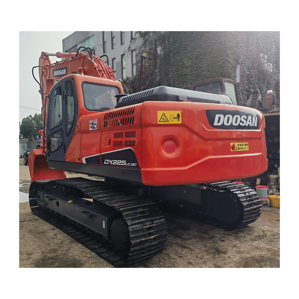 Doosan Dx225 Crawler Excavator - Багер гасеничар: слика 2 Doosan Dx225 Crawler Excavator - Багер гасеничар: слика 2