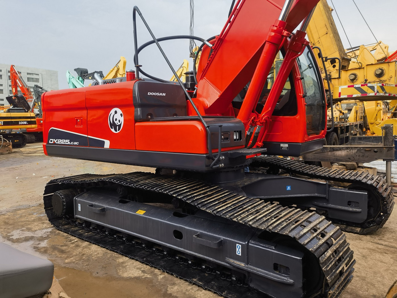 Doosan Dx225 Crawler Excavator - Багер гасеничар: слика 3 Doosan Dx225 Crawler Excavator - Багер гасеничар: слика 3