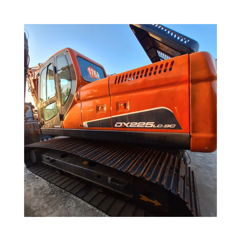Doosan Dx225LC-9C Crawler Excavator - Багер гасеничар: слика 3 Doosan Dx225LC-9C Crawler Excavator - Багер гасеничар: слика 3