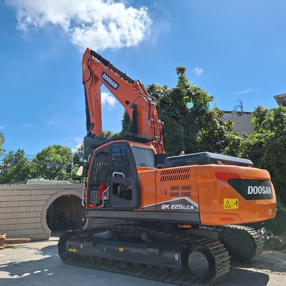Doosan Dx225LCA Crawler Excavator - Багер гасеничар: слика 4 Doosan Dx225LCA Crawler Excavator - Багер гасеничар: слика 4