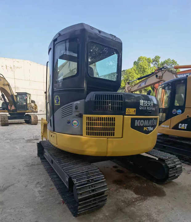 Factory Price Used Diesel Excavator Komatsu PC78US Small excavator used komatsu excavator - Багер гасеничар: слика 3 Factory Price Used Diesel Excavator Komatsu PC78US Small excavator used komatsu excavator - Багер гасеничар: слика 3