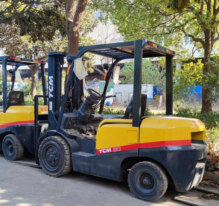 Good condition and high performance TCM FD30 used forklift with good condition on hot sale - Дизел вилушкар: слика 5 Good condition and high performance TCM FD30 used forklift with good condition on hot sale - Дизел вилушкар: слика 5