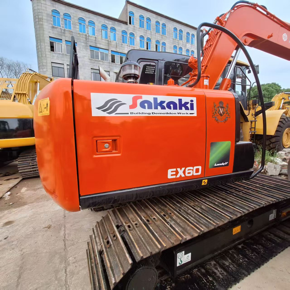 Hitachi EX60 Excavator - Багер гасеничар: слика 1 Hitachi EX60 Excavator - Багер гасеничар: слика 1