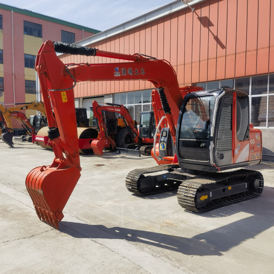 Hitachi ZX60 Excavator - Багер гасеничар: слика 2 Hitachi ZX60 Excavator - Багер гасеничар: слика 2