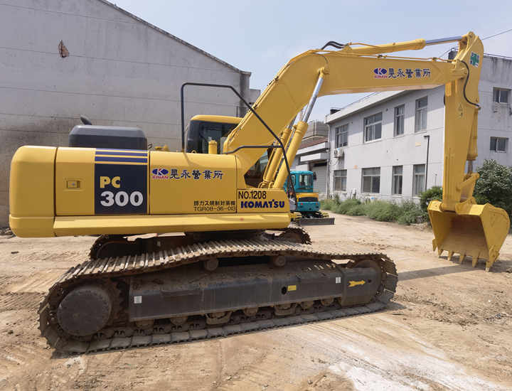 Hot Selling Japan Komatsu PC300-7 Excavators Crawler Excavator Used Pc300-7 at low Price for sale - Багер гасеничар: слика 4 Hot Selling Japan Komatsu PC300-7 Excavators Crawler Excavator Used Pc300-7 at low Price for sale - Багер гасеничар: слика 4
