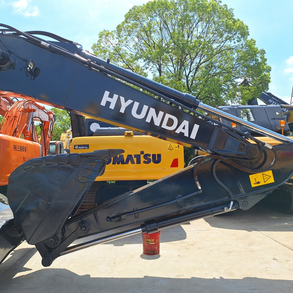 Hyundai 210w-9T wheel excavator - Багер на тркала: слика 4 Hyundai 210w-9T wheel excavator - Багер на тркала: слика 4
