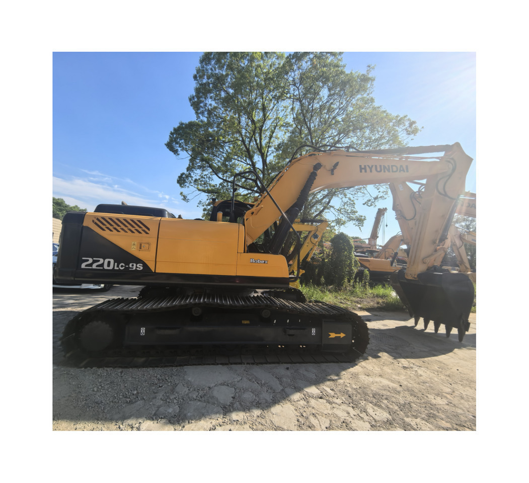Hyundai 220lc-9s excavator - Багер на тркала: слика 3 Hyundai 220lc-9s excavator - Багер на тркала: слика 3