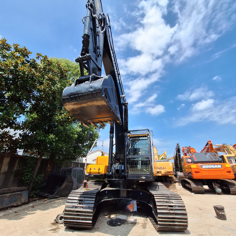 Hyundai 305LC-9T Excavator - Багер гасеничар: слика 2 Hyundai 305LC-9T Excavator - Багер гасеничар: слика 2