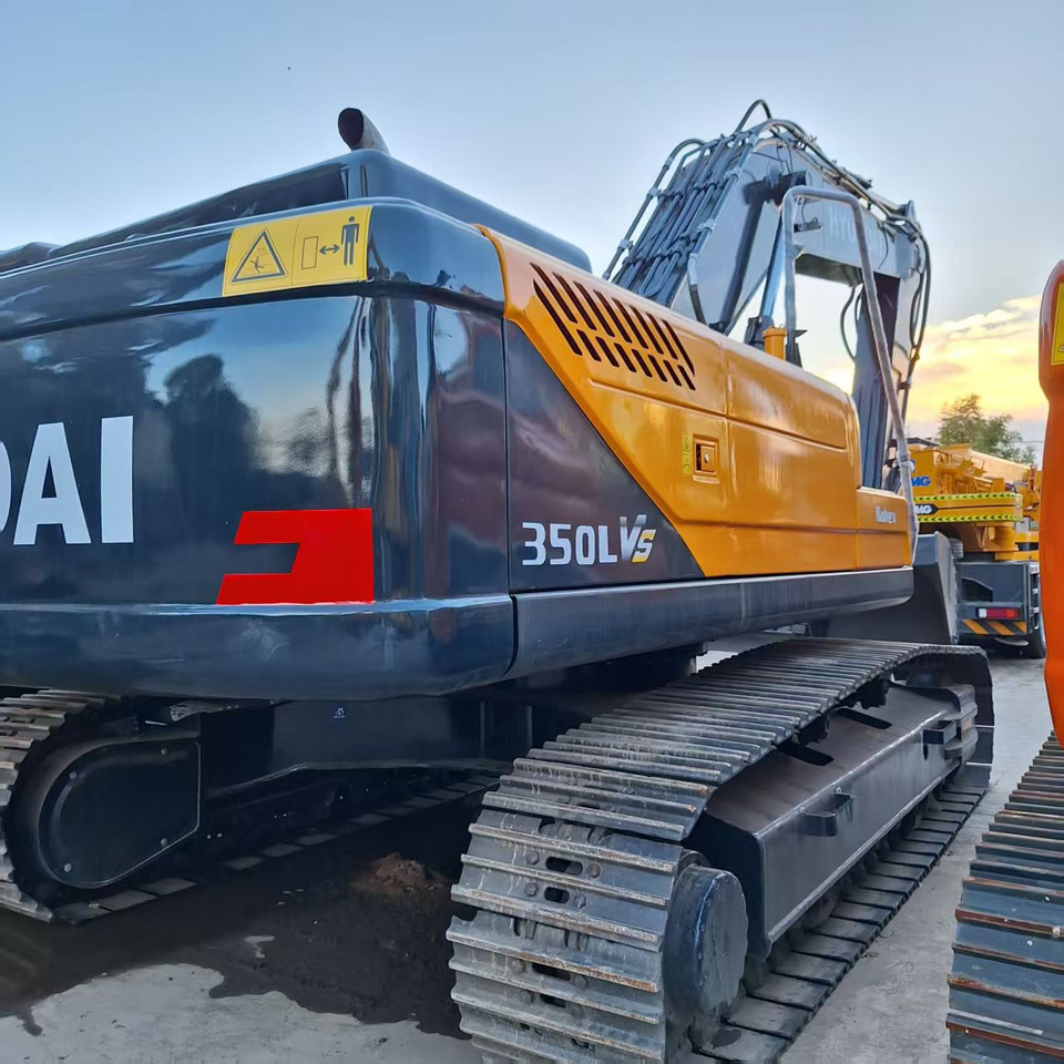 Hyundai 350LVS excavator - Багер на тркала: слика 3 Hyundai 350LVS excavator - Багер на тркала: слика 3
