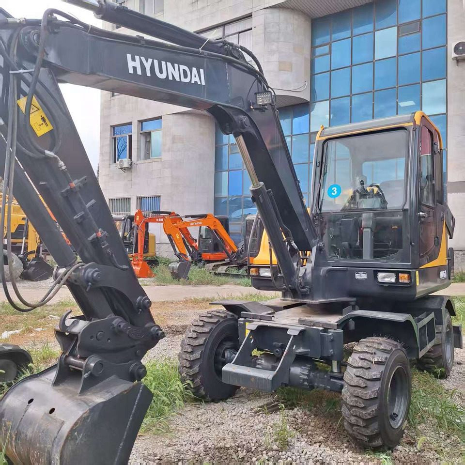 Hyundai HW60 excavator - Багер на тркала: слика 2 Hyundai HW60 excavator - Багер на тркала: слика 2