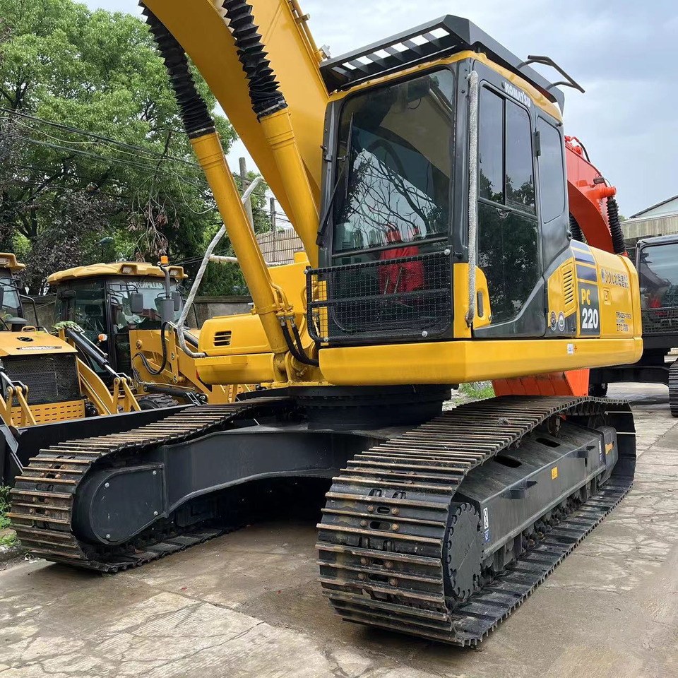 Komatsu PC 220-8 Excavator - Багер гасеничар: слика 4 Komatsu PC 220-8 Excavator - Багер гасеничар: слика 4