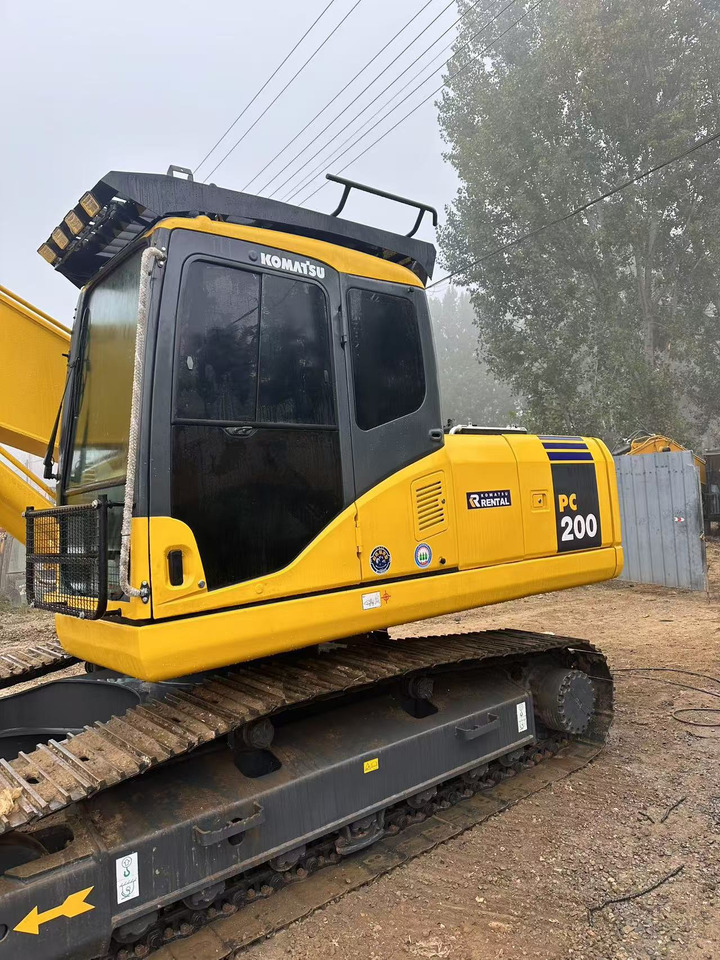 Komatsu PC200-7 excavator - Багер гасеничар: слика 3 Komatsu PC200-7 excavator - Багер гасеничар: слика 3